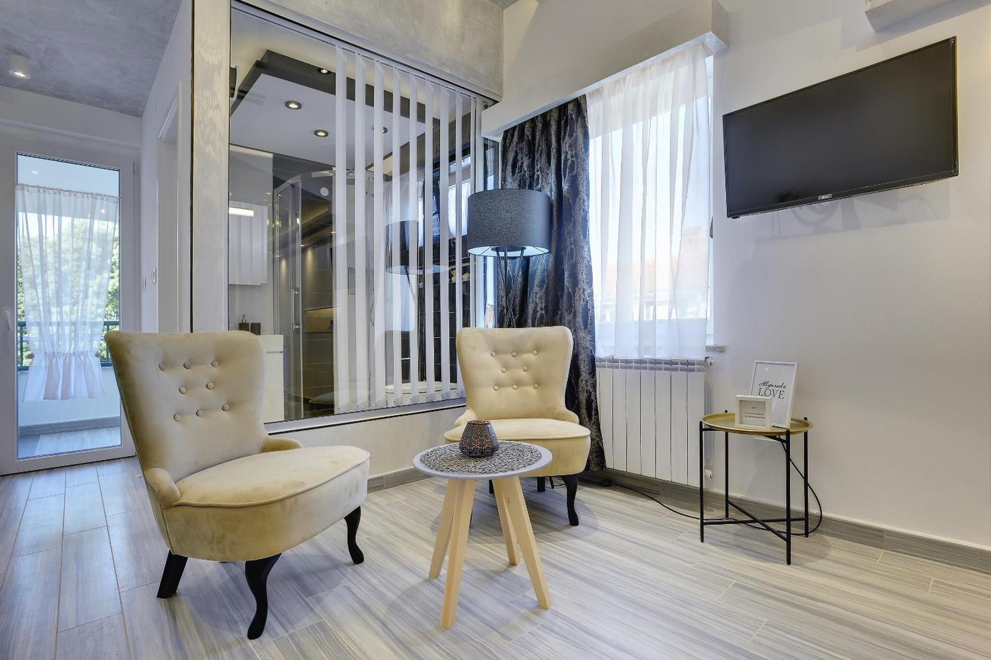 Apartments Zanetti 3 Pula Exterior photo